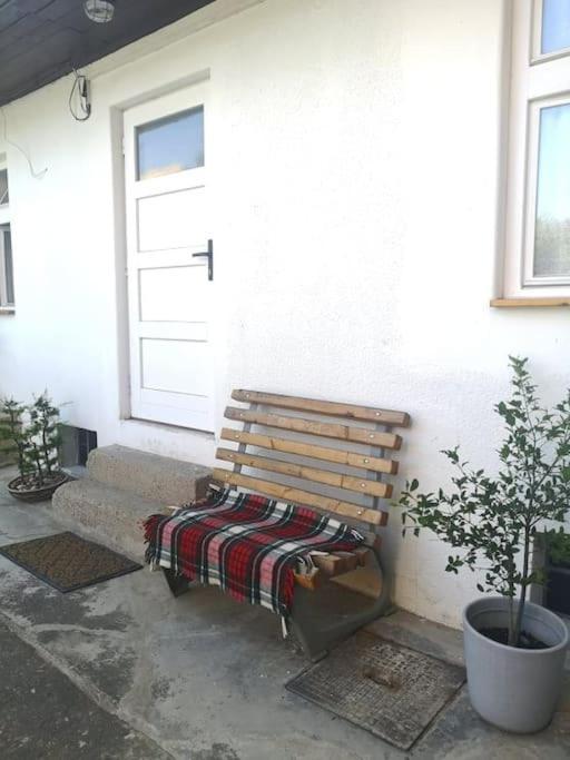 Casa Linum. U Centra Zlina S Atmosferou Venkova. Apartment ภายนอก รูปภาพ